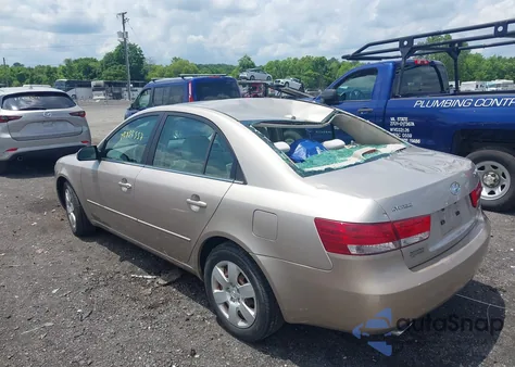 2008 Hyundai Sonata Gls V6 z USA, uszkodzony, nr VIN 5NPET46F68H379553